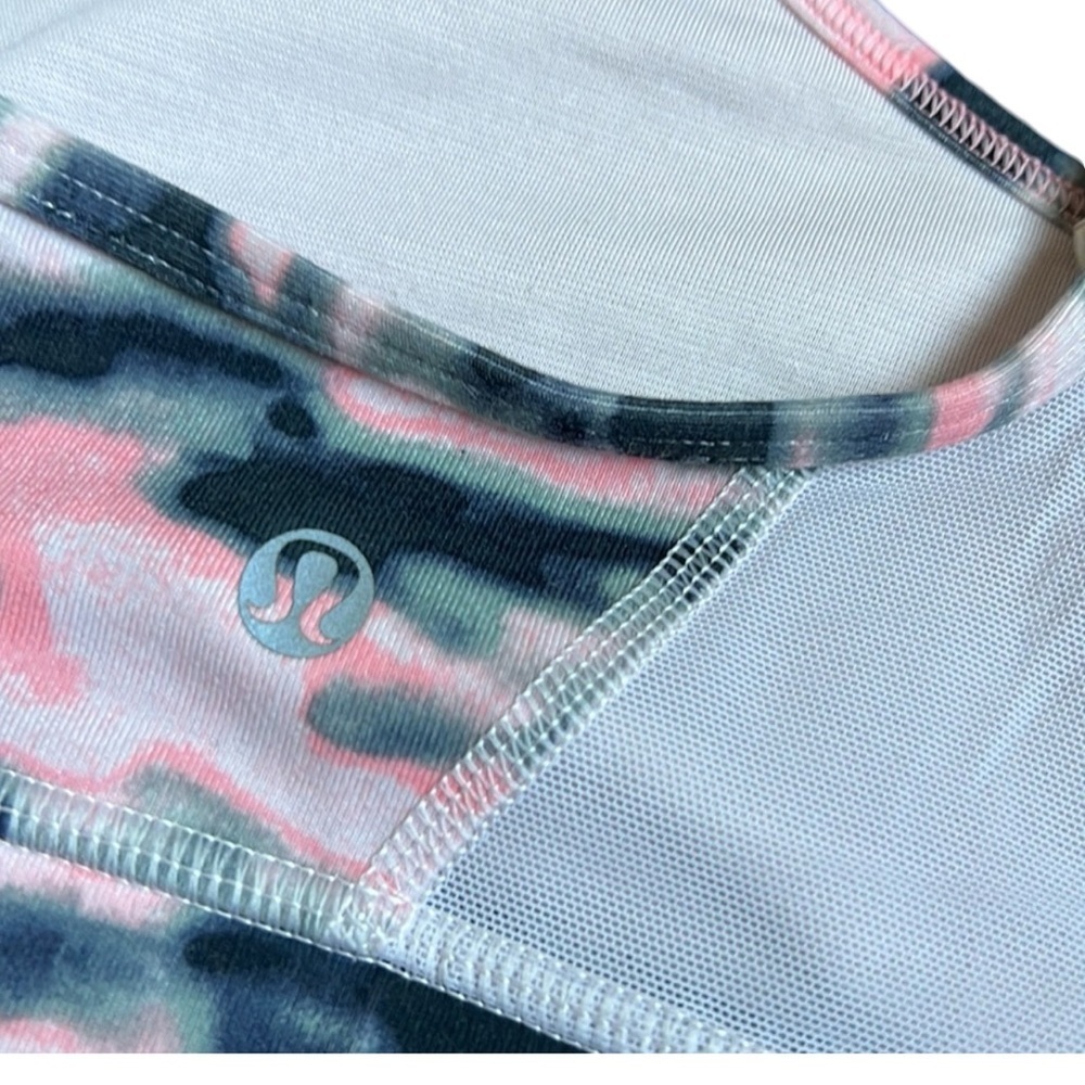 Lululemon Athletica WAMO CAMO Flo Y - Picture 5 of 6